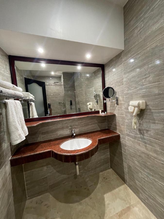Sajjoys Hotel Varkala Kültér fotó